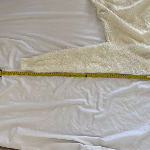 COXO Sweater size large - Picture 6 of 8